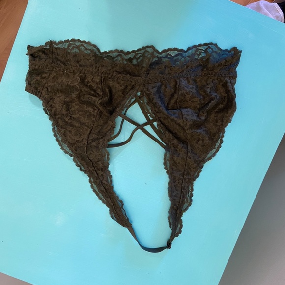 PINK Victoria's  Secret Bralette Size Med - Picture 6 of 9